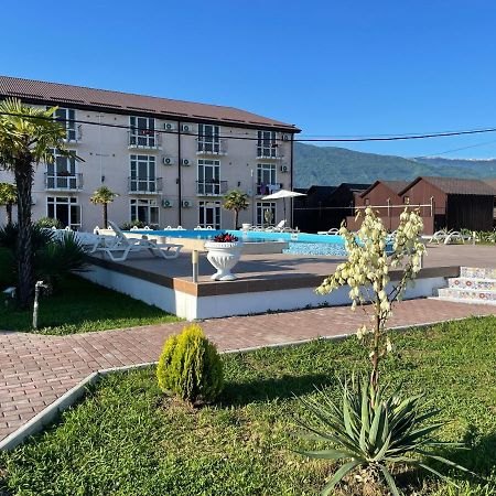 Hotel Askar Alakhadzi 外观 照片