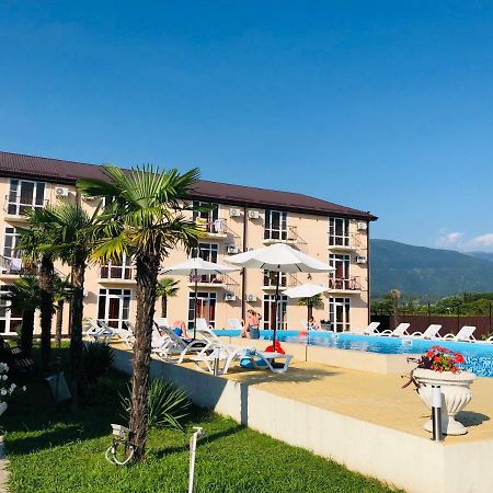 Hotel Askar Alakhadzi 外观 照片