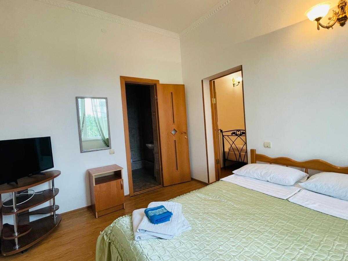 Hotel Askar Alakhadzi 外观 照片