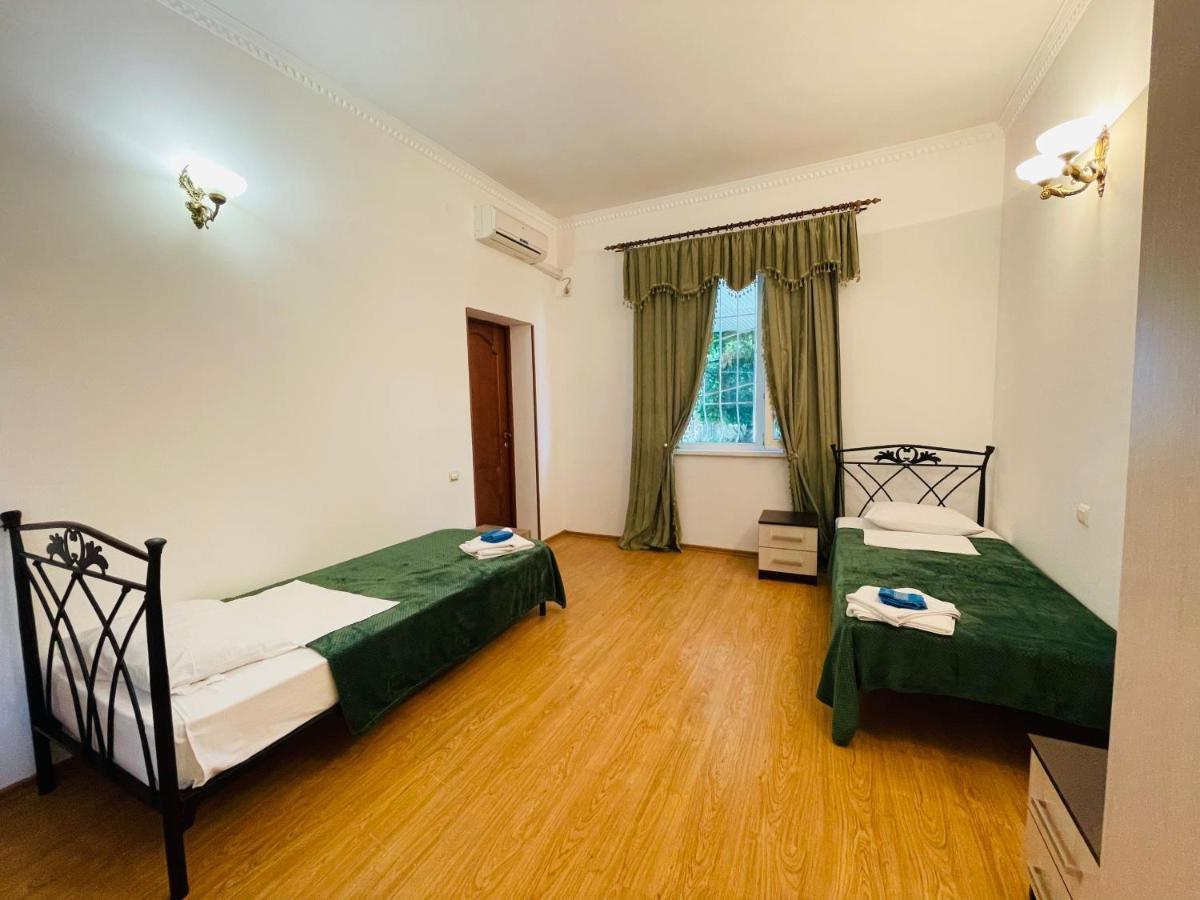 Hotel Askar Alakhadzi 外观 照片