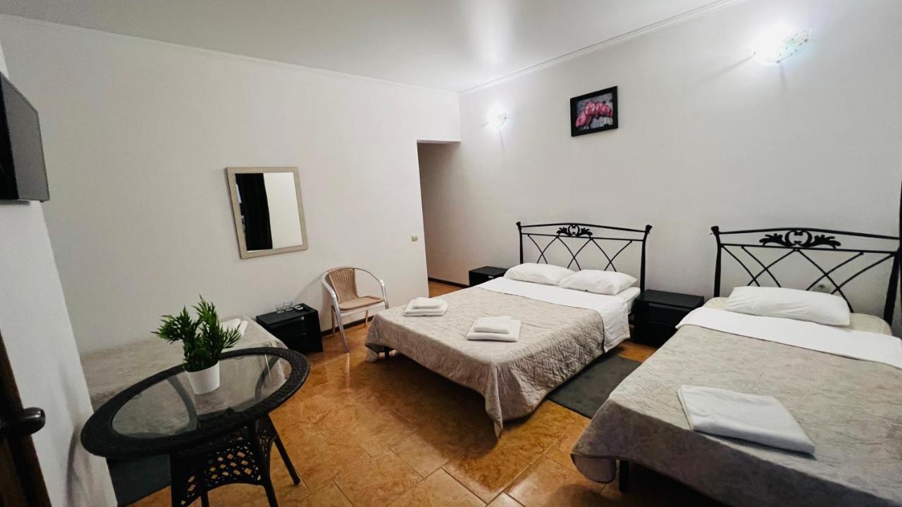 Hotel Askar Alakhadzi 外观 照片