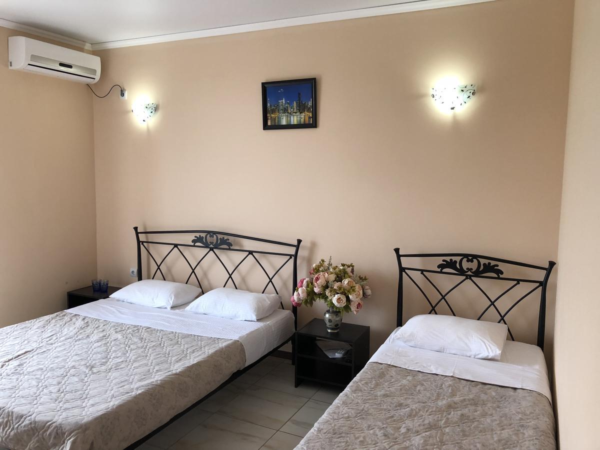 Hotel Askar Alakhadzi 外观 照片