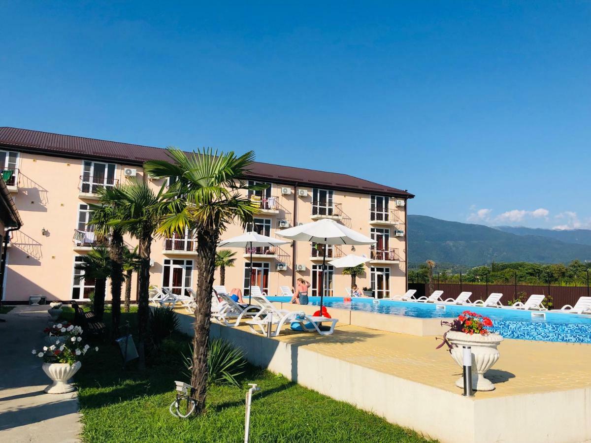 Hotel Askar Alakhadzi 外观 照片
